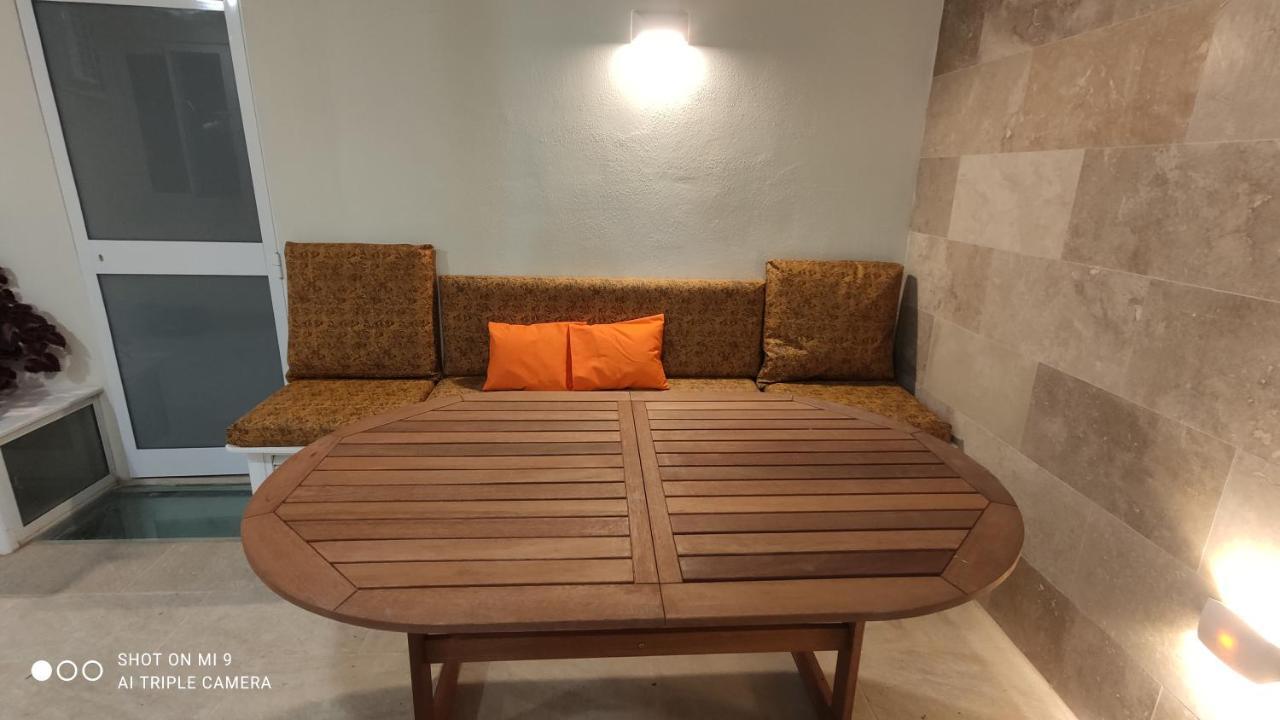 Aquamarine Sea Front Apartments - Elevated Ground Floor With Balcony And Yard Marsaskala Exterior foto
